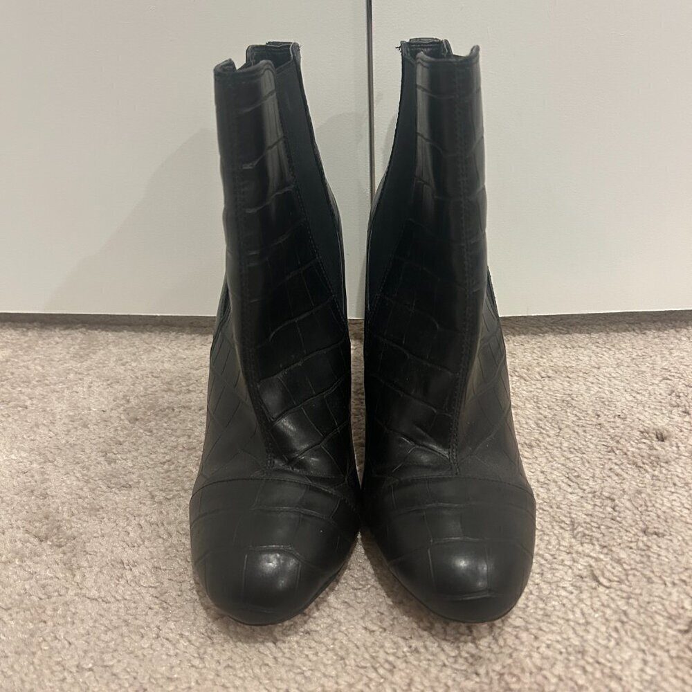 Sam Edelman Black Slip on Leather Heeled Booties Women’s Size 8 - Picture 2 of 6